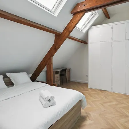 Chic And Spacious House With Parking, Balcony And Garden * Morangis (Essonne)