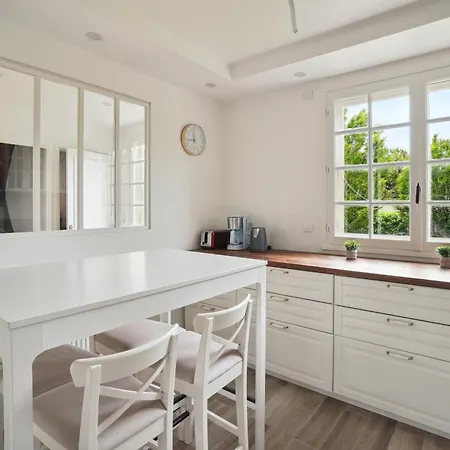 Chic And Spacious House With Parking, Balcony And Garden Appartamento Morangis (Essonne)