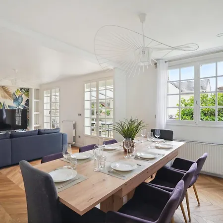 Appartamento Chic And Spacious House With Parking, Balcony And Garden Morangis (Essonne)